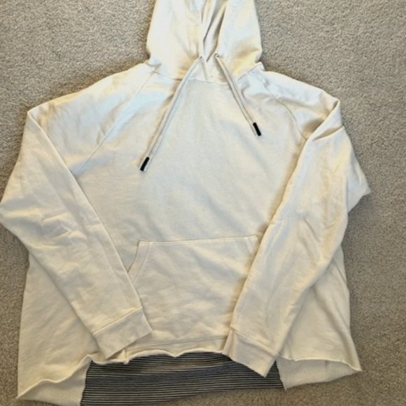 Stateside Tops - Stateside L Hooded Sweatshirt